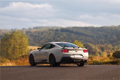Η Ford παρουσιάζει την έκδοση RTR στην Mustang